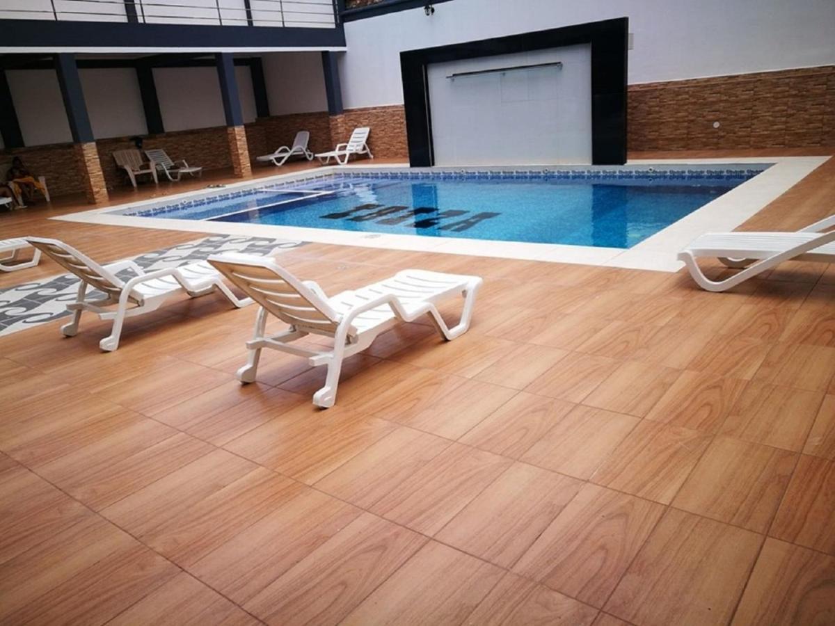 Hostal Ibiza ซานตาครูซเดอลาเซียร์รา ภายนอก รูปภาพ